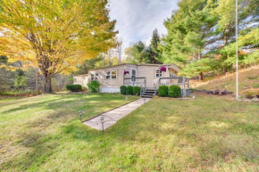 3 Mi to Lake Michigan Pet-Friendly Home!